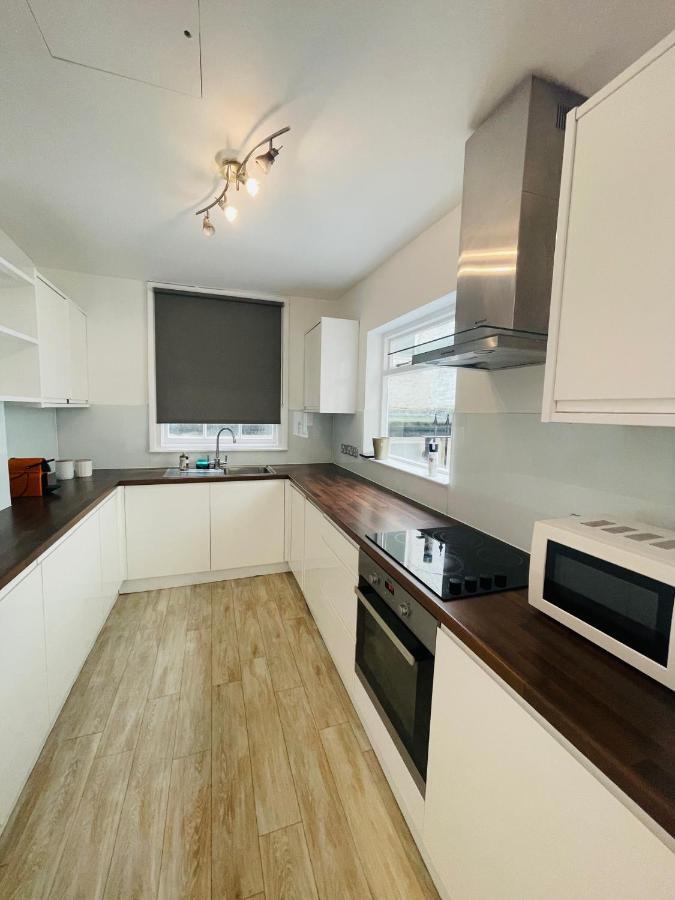 Luxury Maisonette Ll Londra Exterior foto